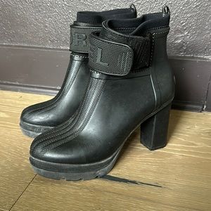 Sorel platform boots (waterproof). Lightly worn